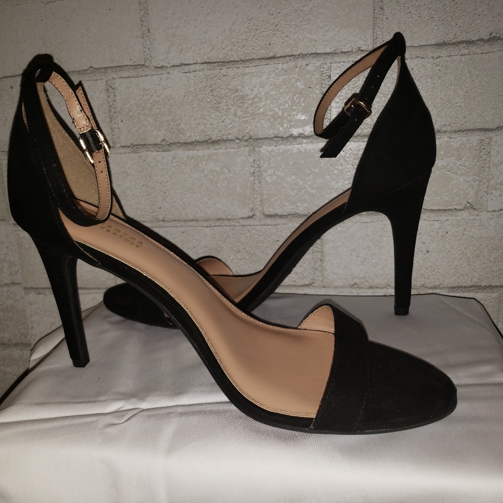 Black 4 inch stilletto open toe shoes